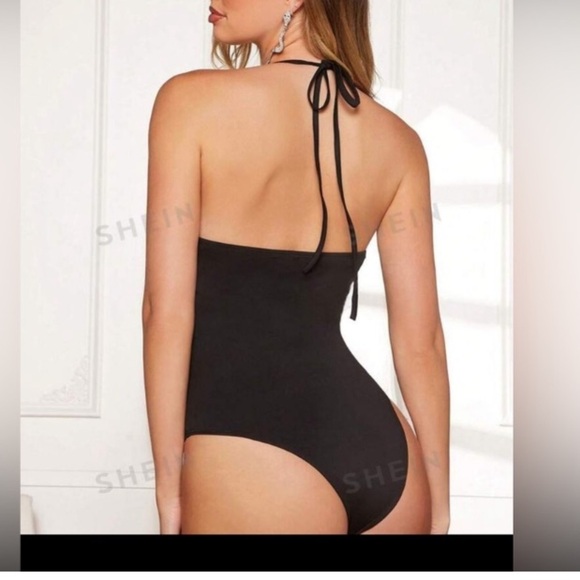 SHEIN Privé 1pc Stereo Flower Halter Neck Backless Bodysuit size L new - Picture 6 of 16